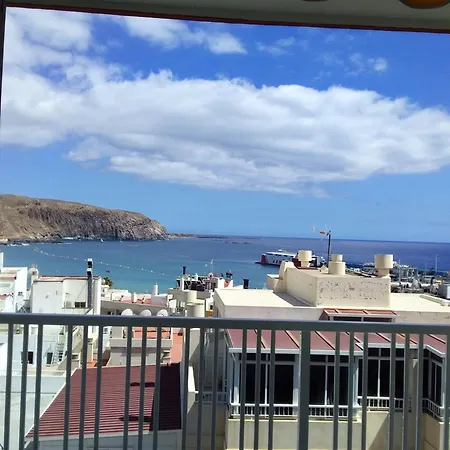 公寓 Modern With Sea View In 50 M² Chic Retreat